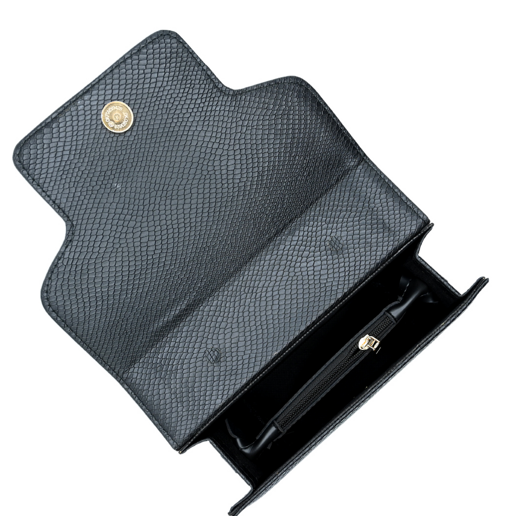 Lustre Pearl Tote – Classic Black Handbag with Pearl Handle